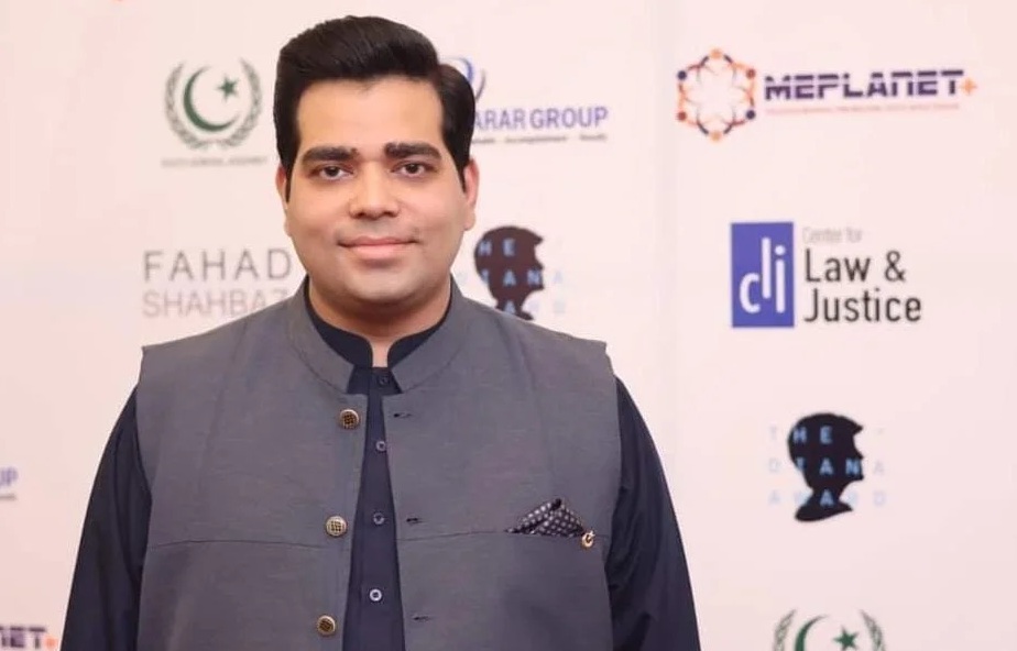 Fahad Shahbaz receives Diana Award for empowering young people, society