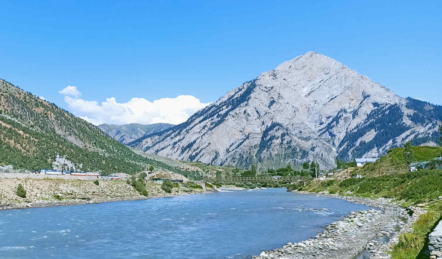 In the heat of summer, Trump puts long-frozen Kashmir on the boil