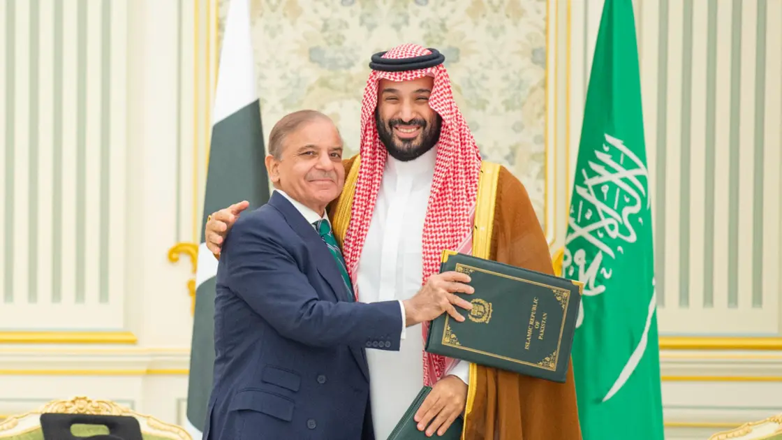 Islamabad, Riyadh sign defense pact, as PM receives aerial welcome