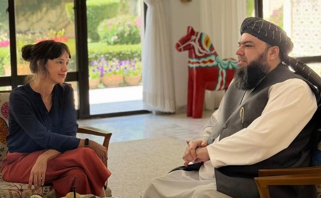 Swedish envoy meets Islamic scholar in Peshawar for ‘interreligious’ dialogue