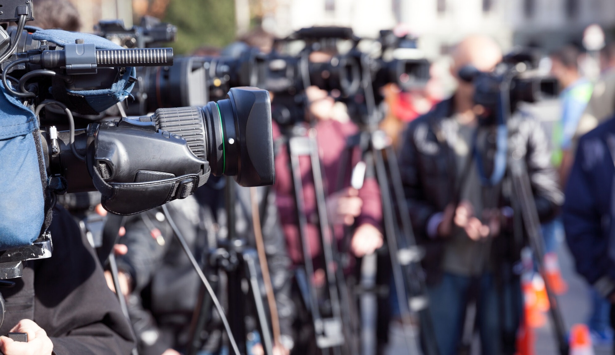 Journalists, activists ring alarm bells on Pakistan’s ‘controlling practices’